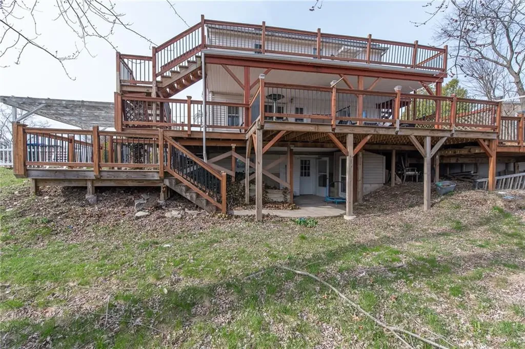 40 Cedar Street Johnston RI 02919