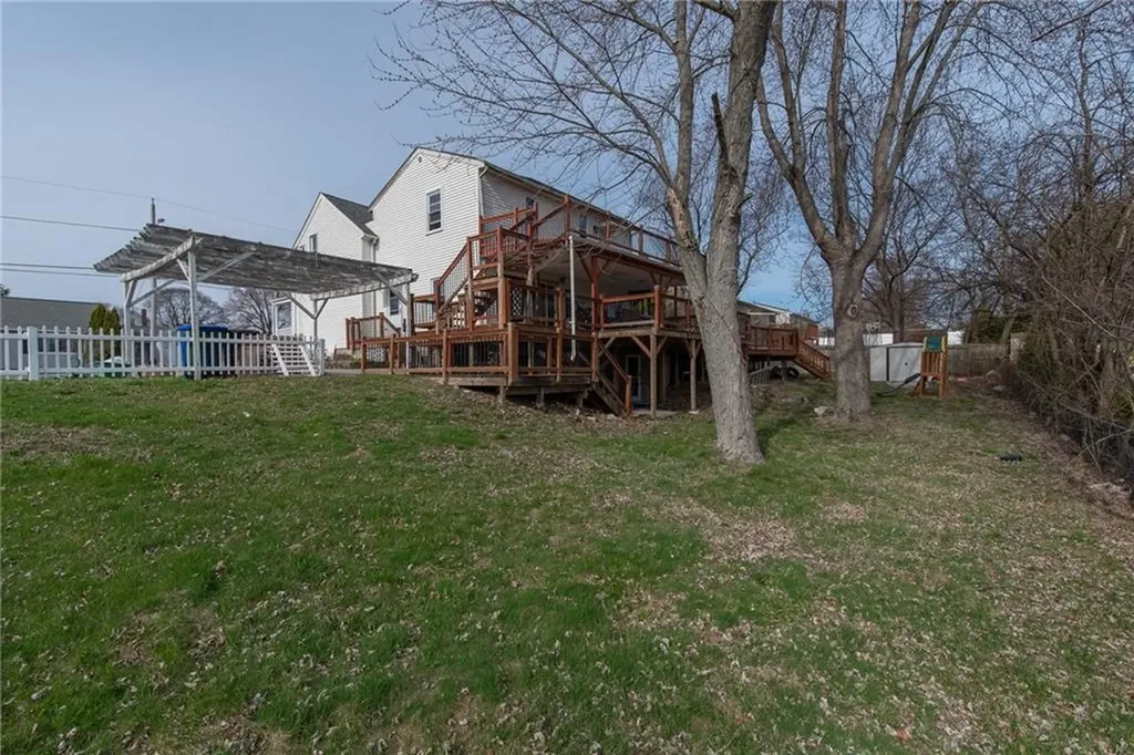 40 Cedar Street Johnston RI 02919