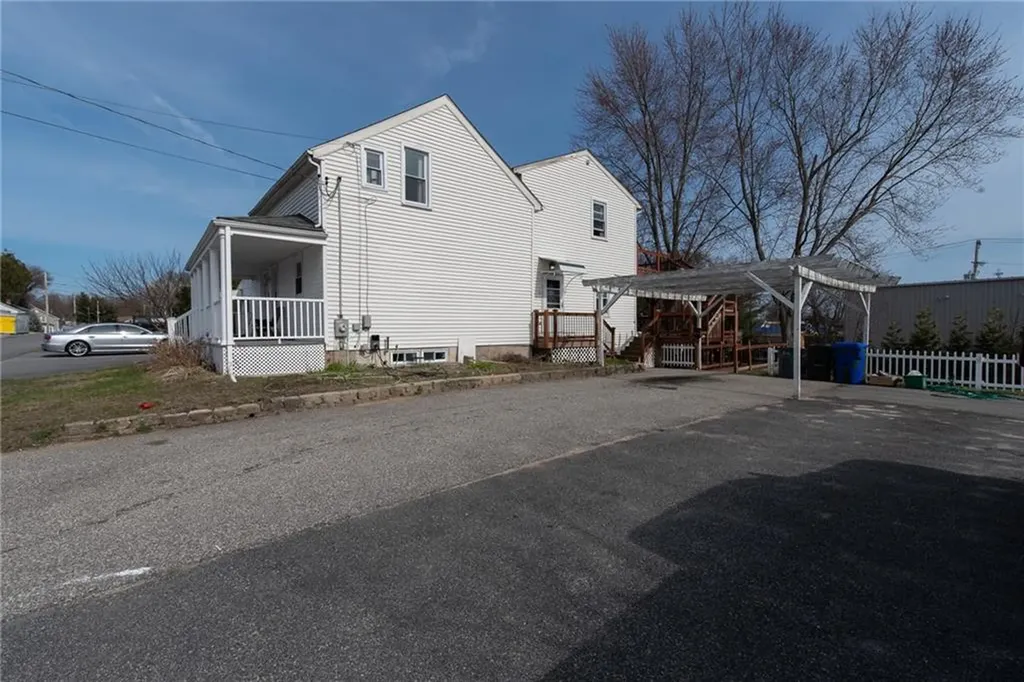 40 Cedar Street Johnston RI 02919