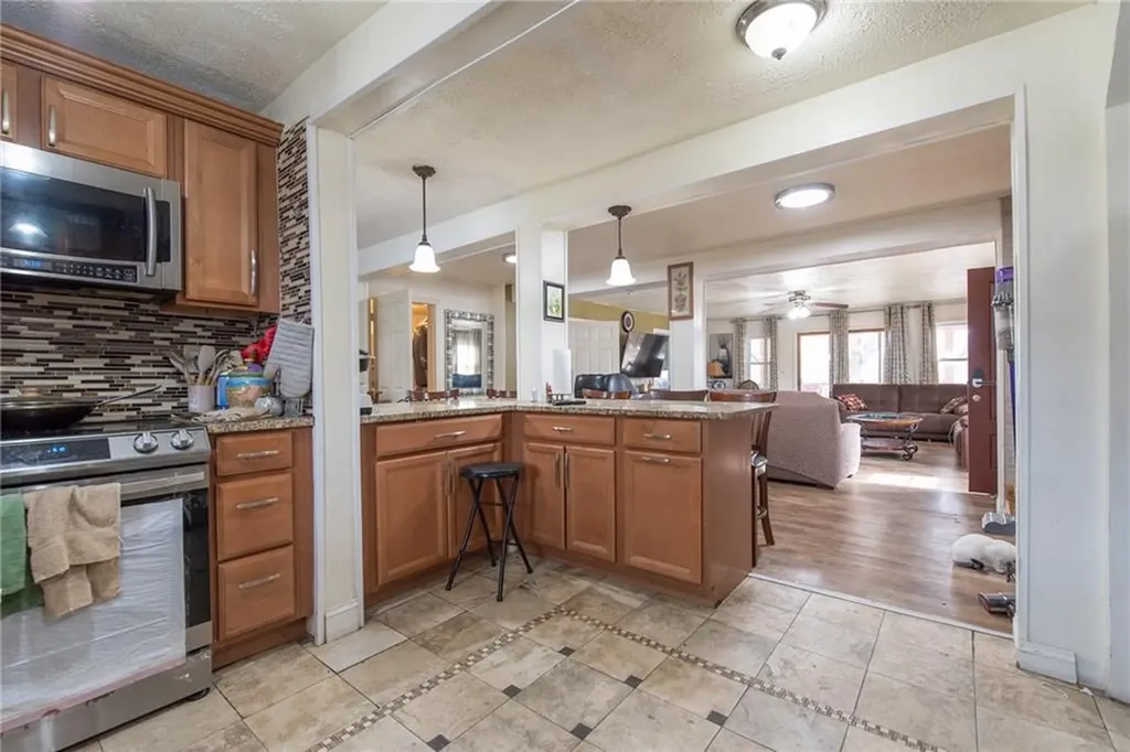 40 Cedar Street Johnston RI 02919