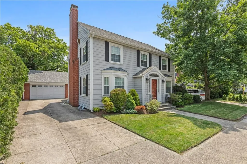 66 Underwood Street Pawtucket RI 02860