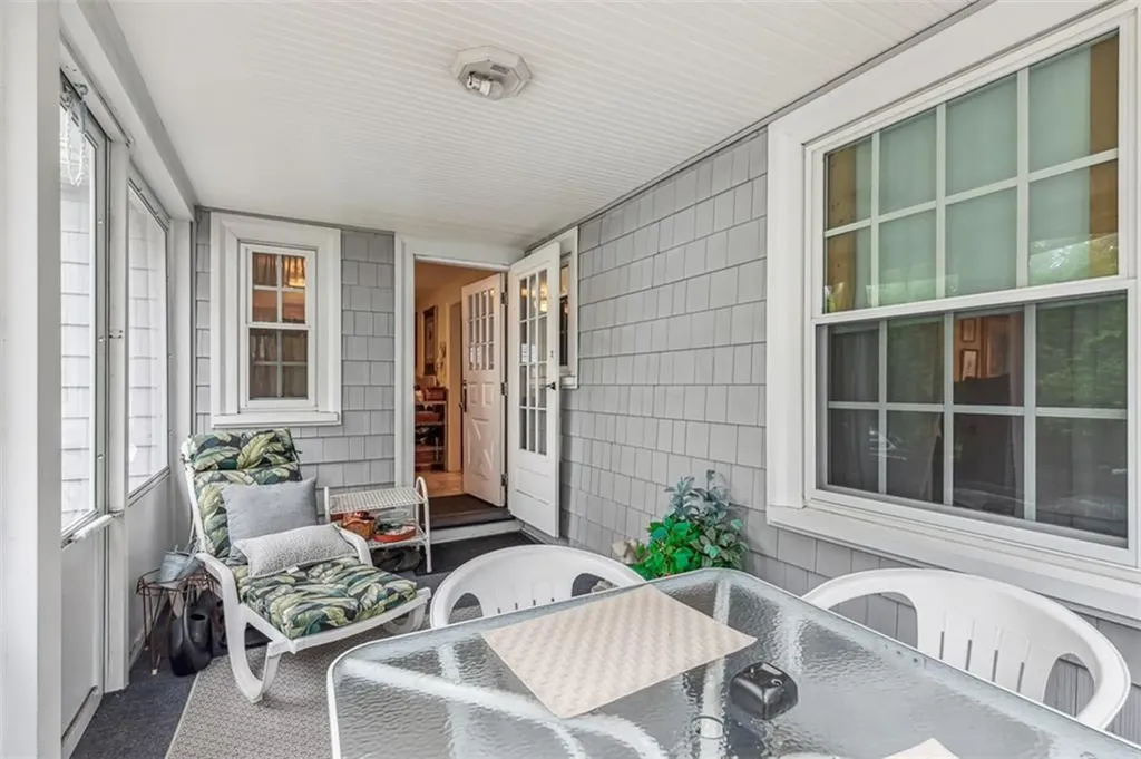 66 Underwood Street Pawtucket RI 02860