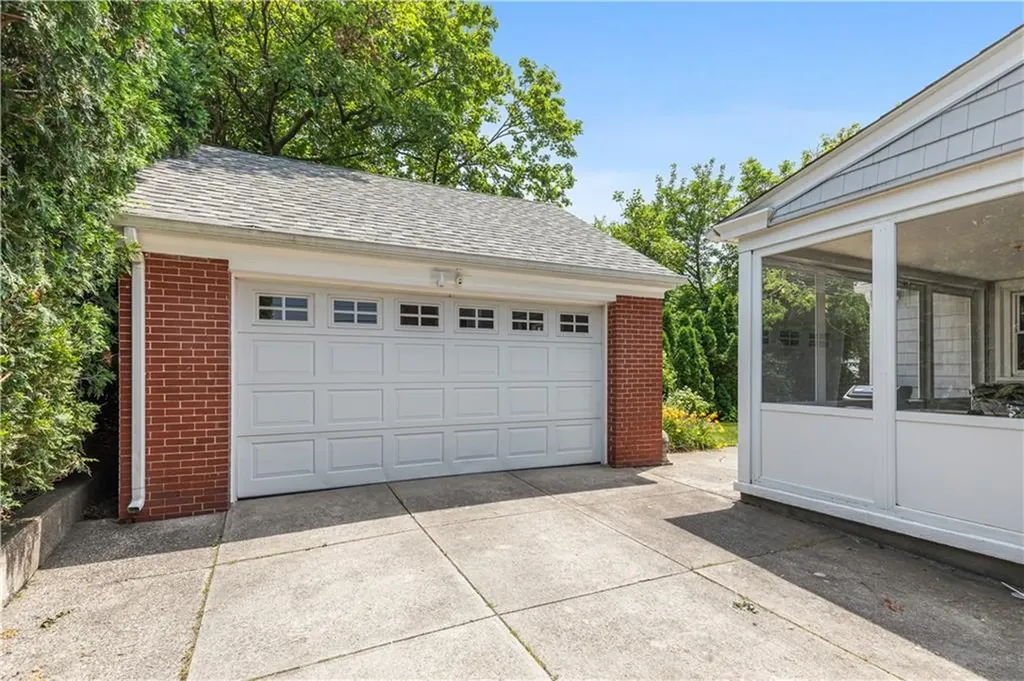 66 Underwood Street Pawtucket RI 02860