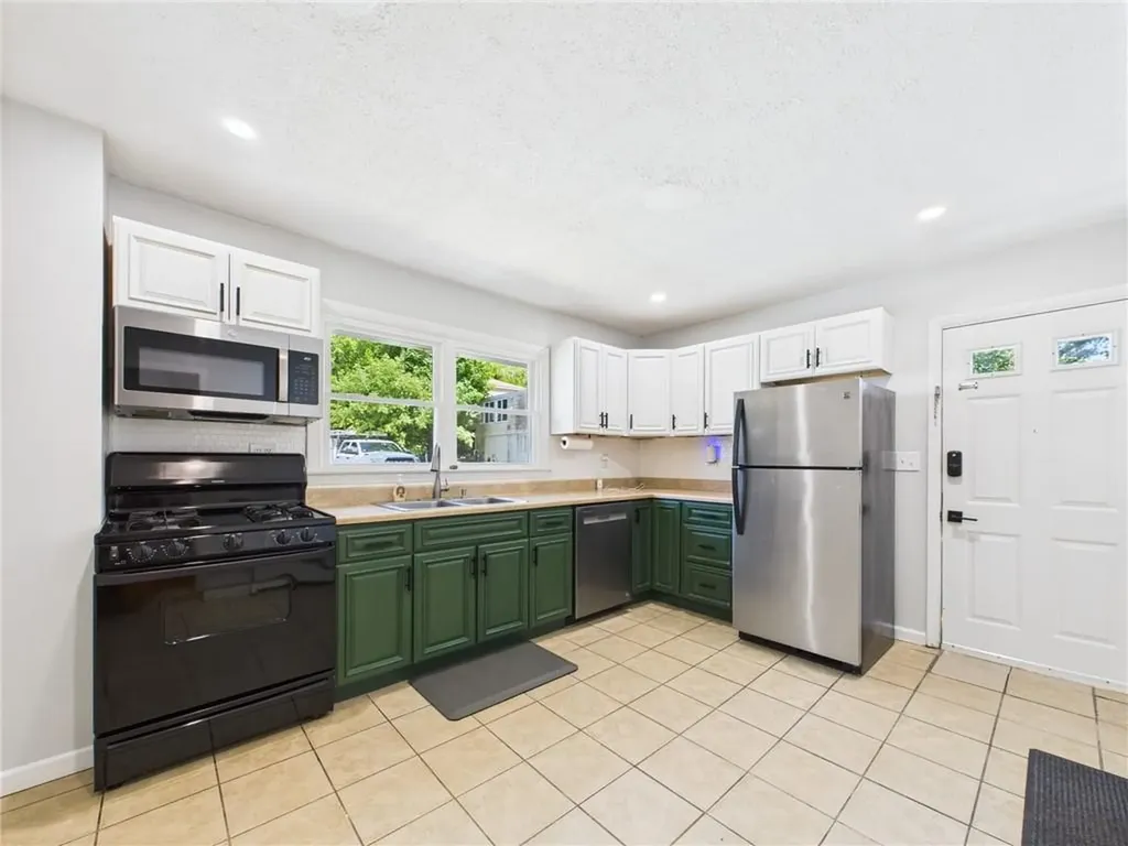 5 Conca Street North Providence RI 02904