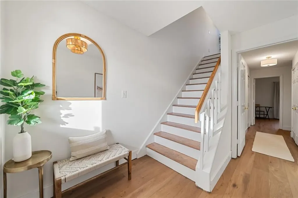 310 Swans Wharf Row Newport RI 02840