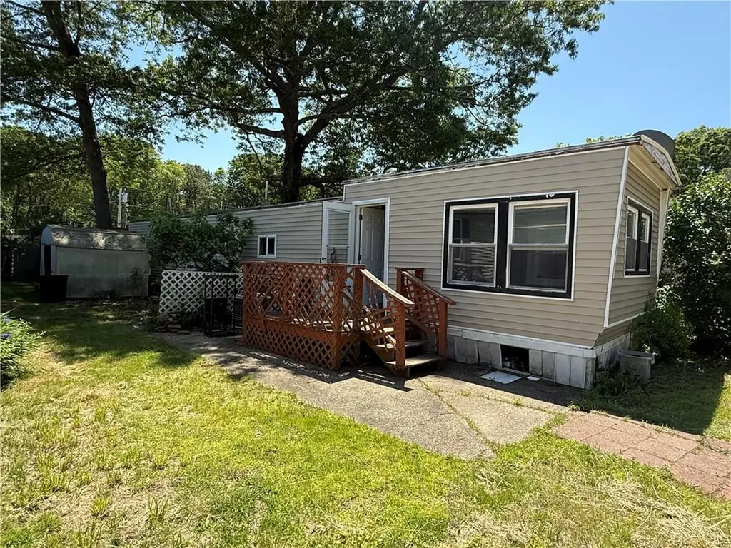 6101 Post Road North Kingstown RI 02852