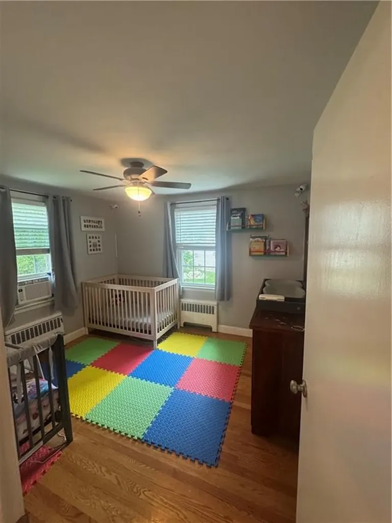 125 Bradford Avenue East Providence RI 02914