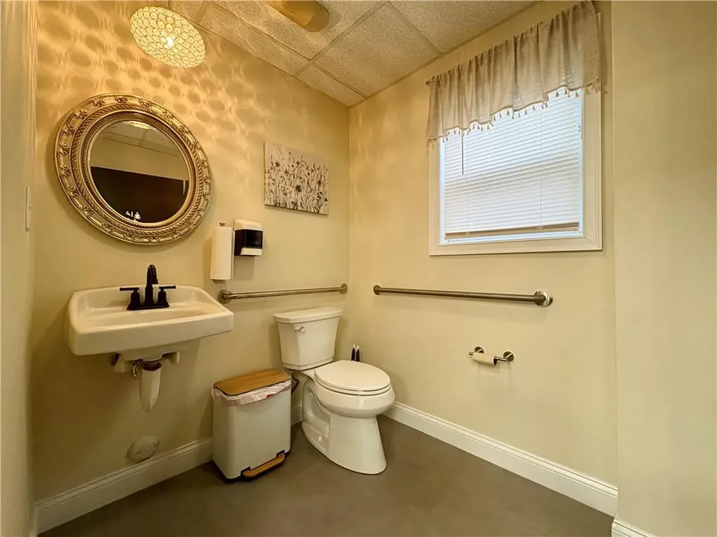 1766 Cranston Street Cranston RI 02920