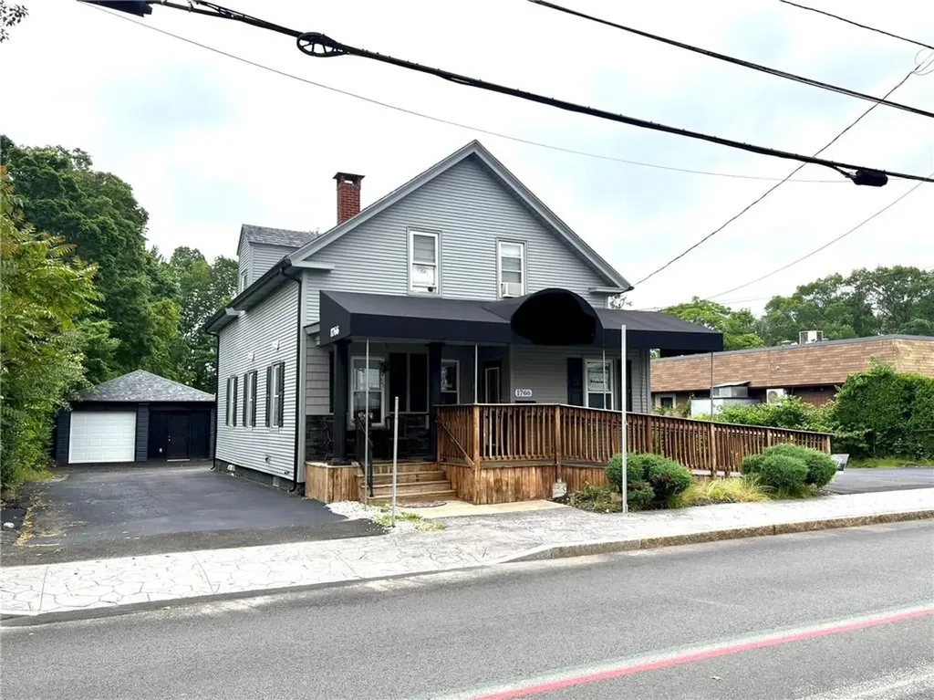 1766 Cranston Street Cranston RI 02920