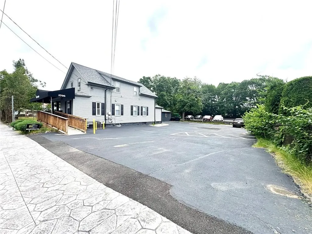 1766 Cranston Street Cranston RI 02920