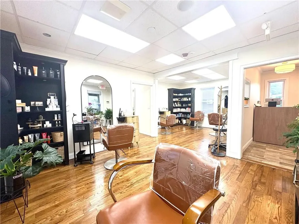 1766 Cranston Street Cranston RI 02920