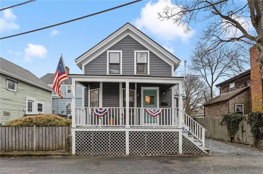 3 Prescott Place Newport RI 02840