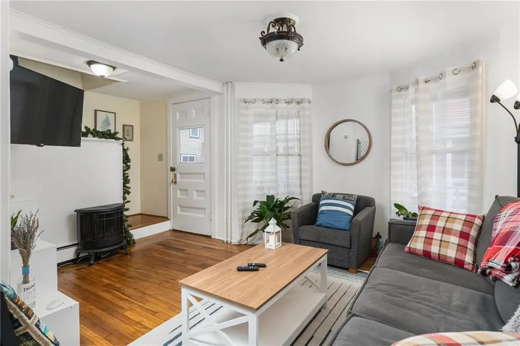 3 Prescott Place Newport RI 02840