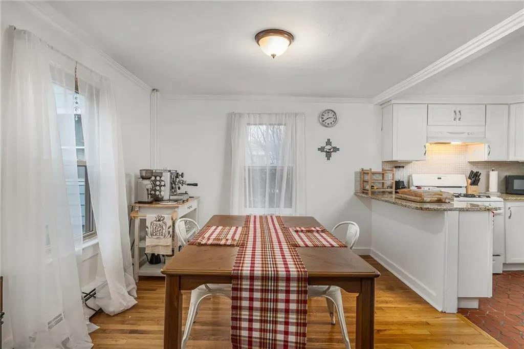 3 Prescott Place Newport RI 02840