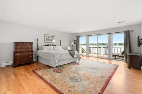 41 Plymouth Boulevard Westport MA 02790