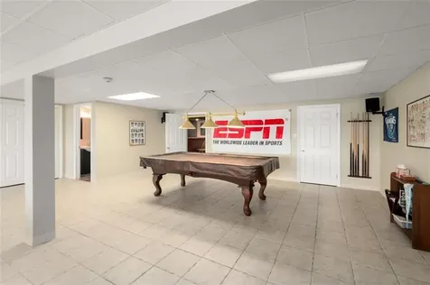 41 Plymouth Boulevard Westport MA 02790