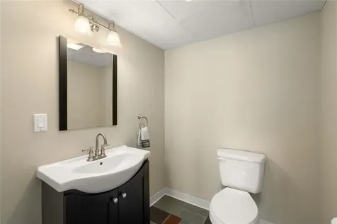 41 Plymouth Boulevard Westport MA 02790