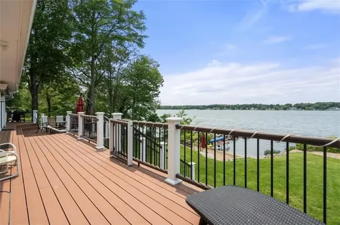 41 Plymouth Boulevard Westport MA 02790