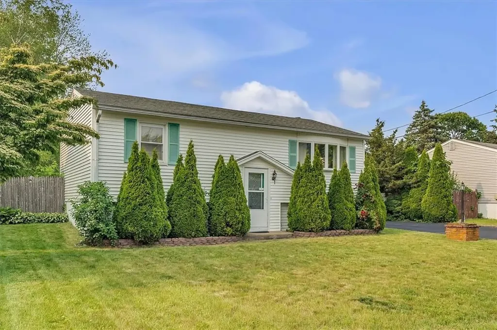 43 Brush Neck Avenue Warwick RI 02889