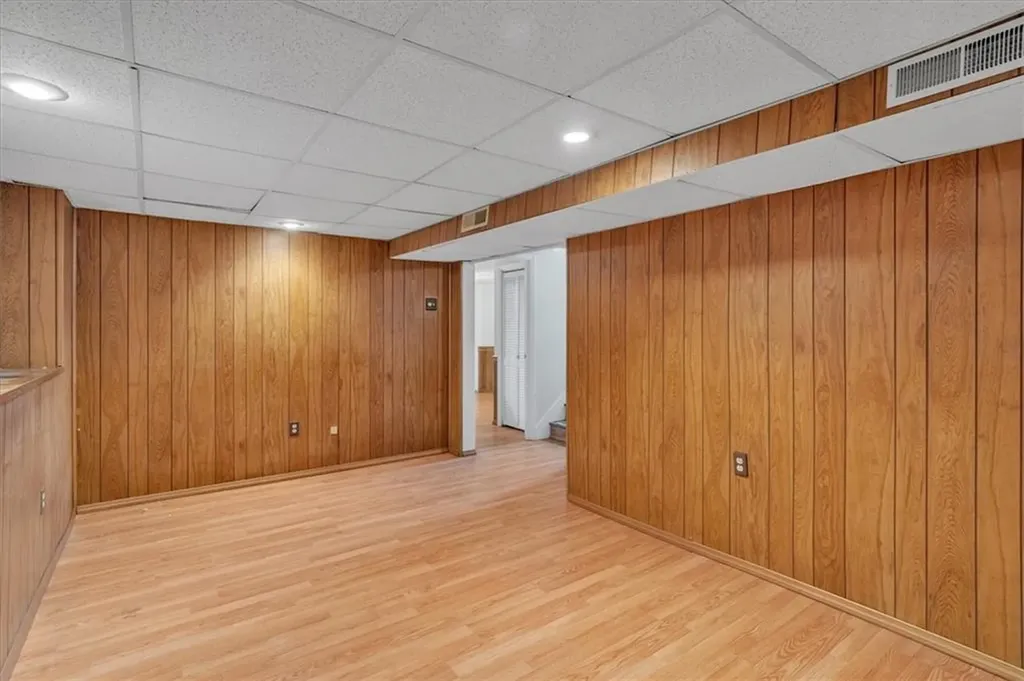 43 Brush Neck Avenue Warwick RI 02889