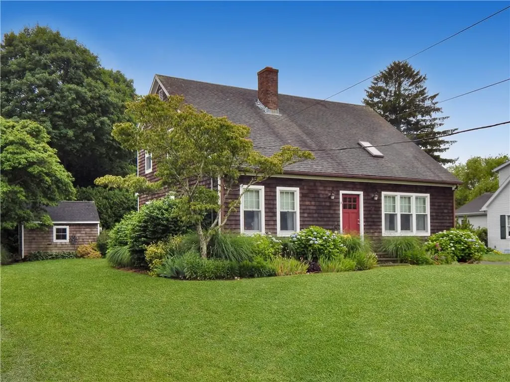 10 North Drive Westerly RI 02891