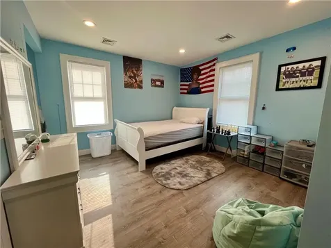 457 Douglas Avenue Providence RI 02908