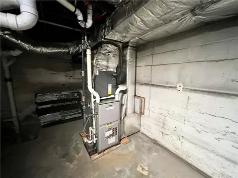 457 Douglas Avenue Providence RI 02908