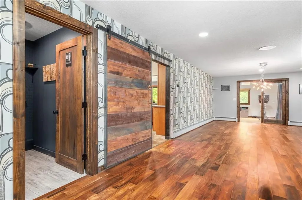 24 Lincoln Drive North Smithfield RI 02896