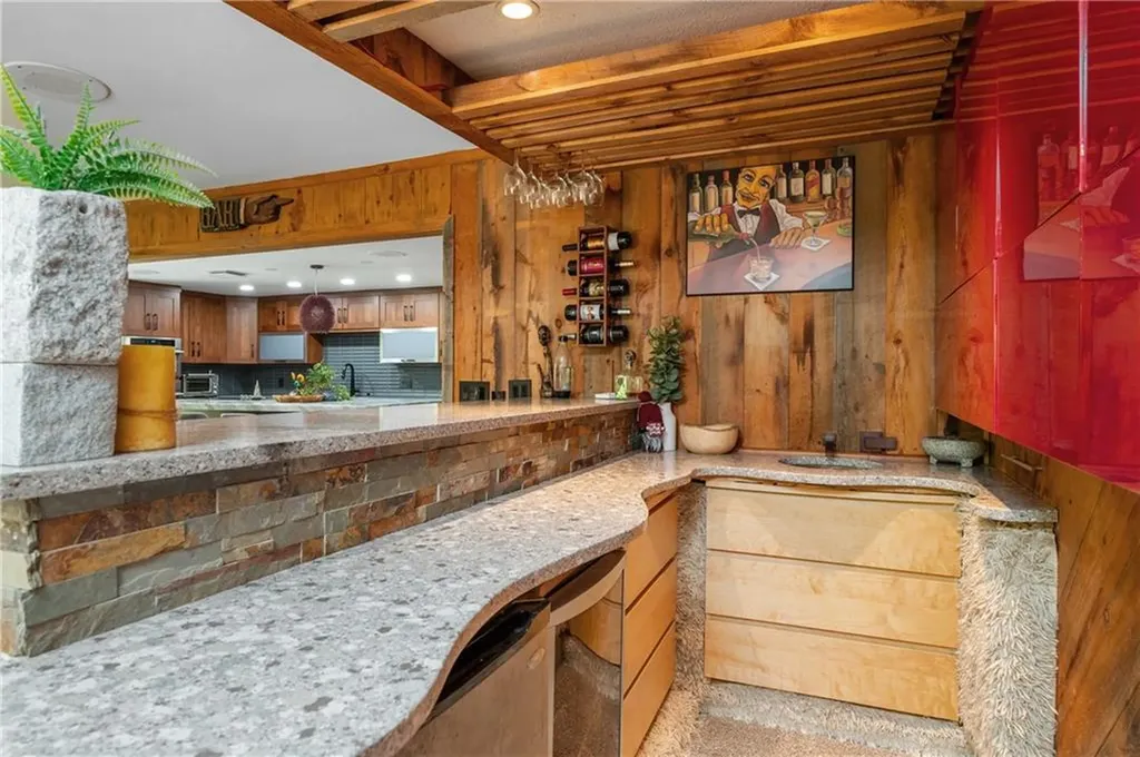 24 Lincoln Drive North Smithfield RI 02896