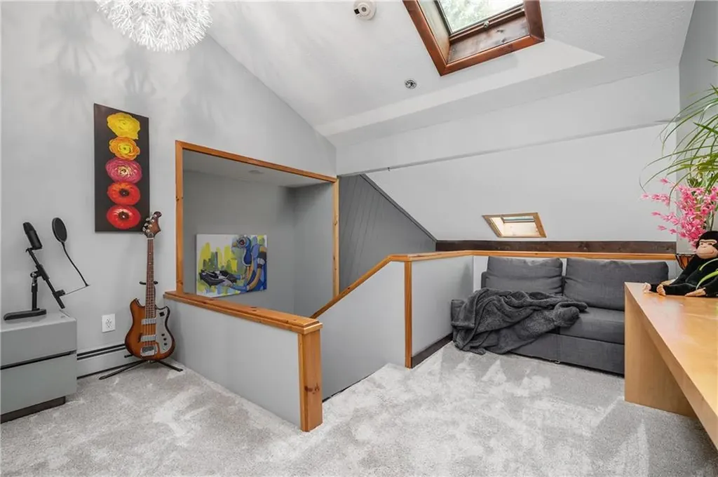 24 Lincoln Drive North Smithfield RI 02896