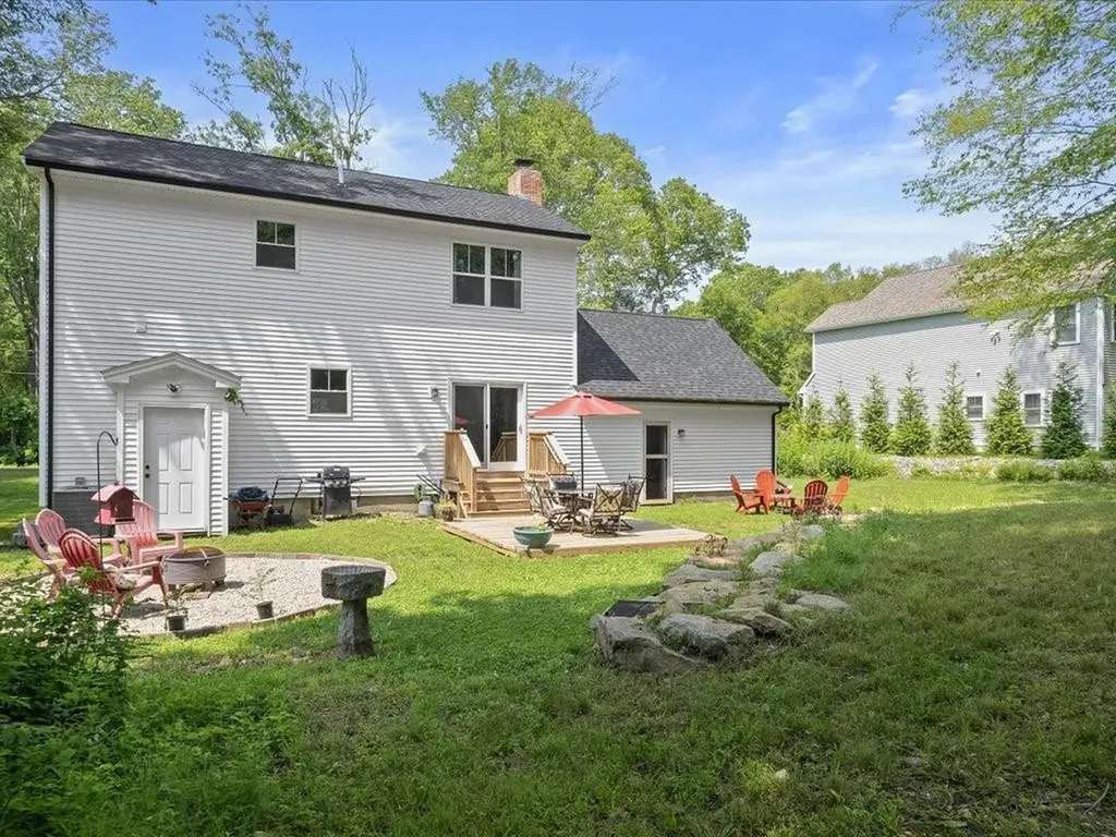 263 Collins Road Hopkinton RI 02804