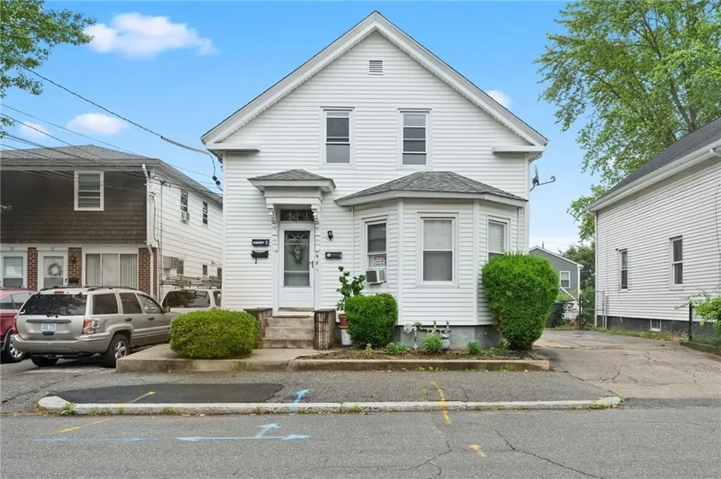 49 Seamans Street Providence RI 02908