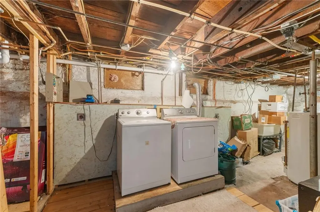 49 Seamans Street Providence RI 02908