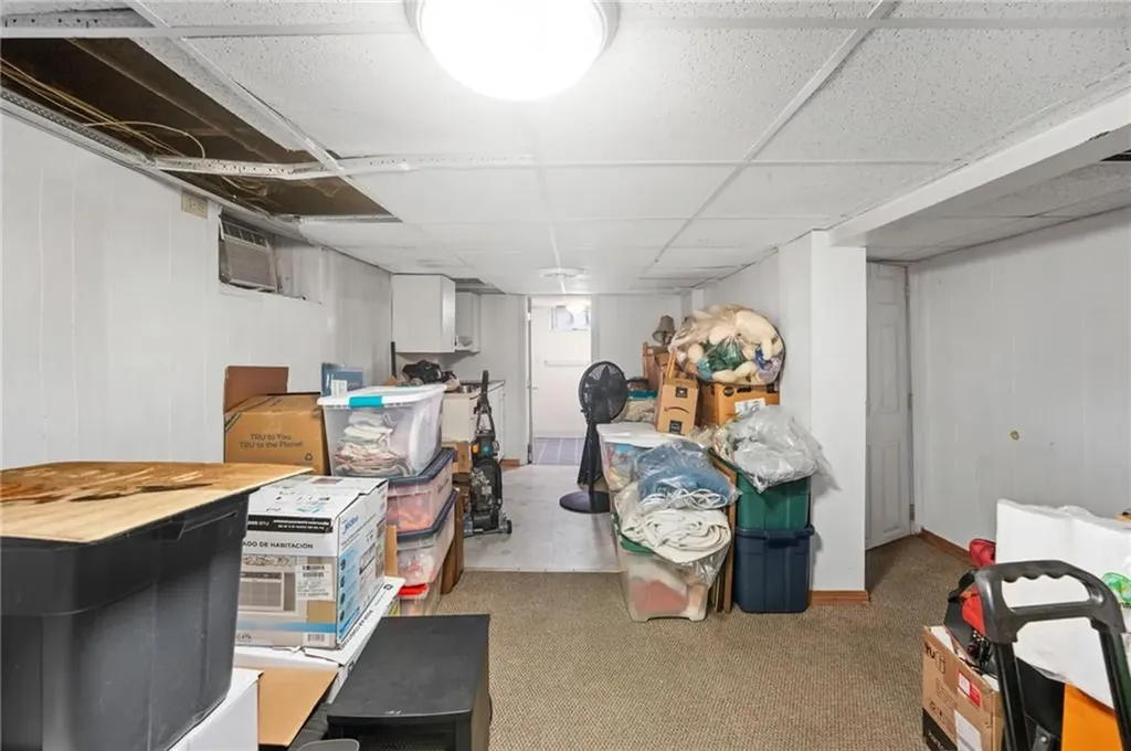 49 Seamans Street Providence RI 02908