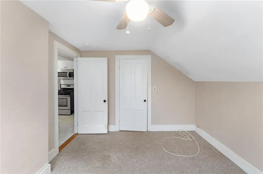 49 Seamans Street Providence RI 02908