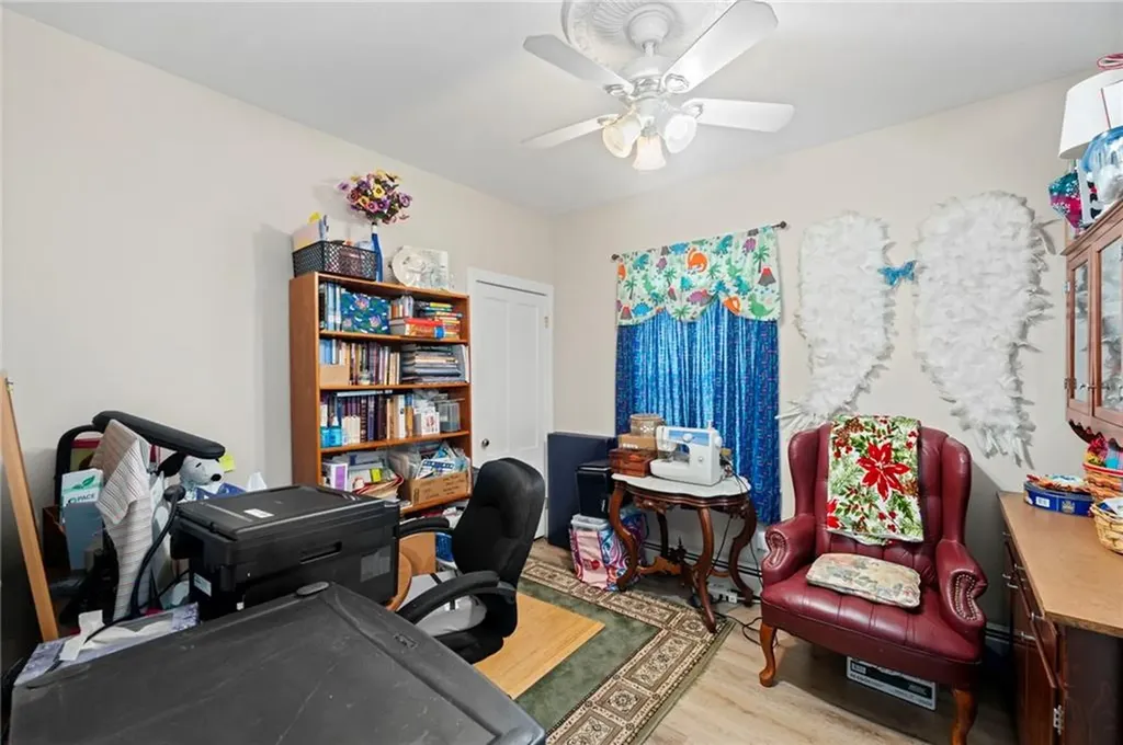 49 Seamans Street Providence RI 02908