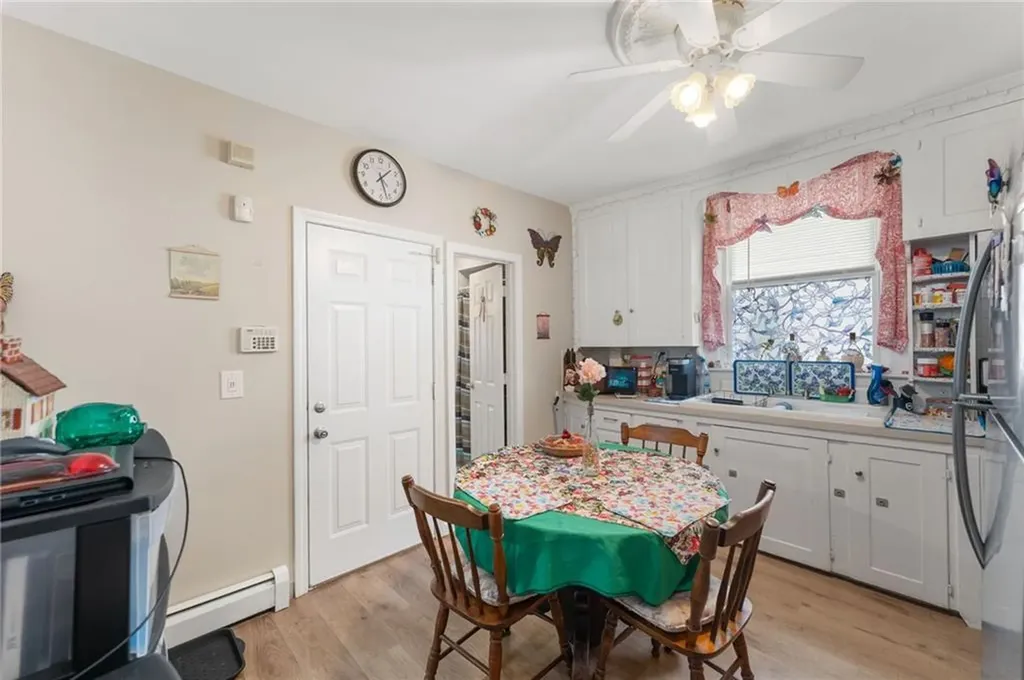 49 Seamans Street Providence RI 02908
