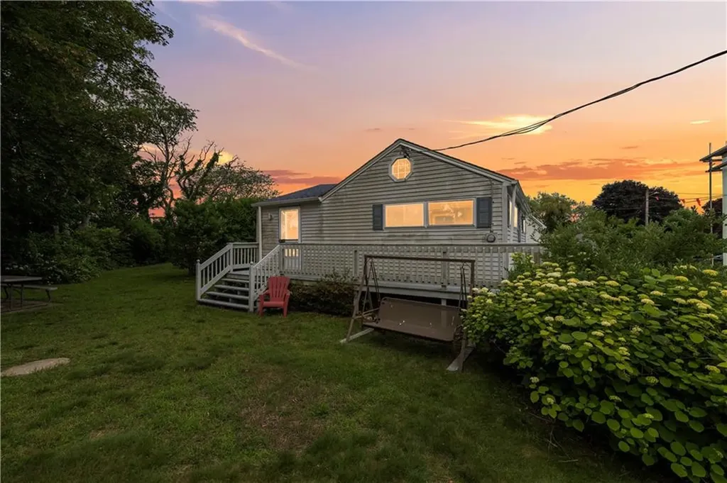 56 Grace Street Tiverton RI 02878
