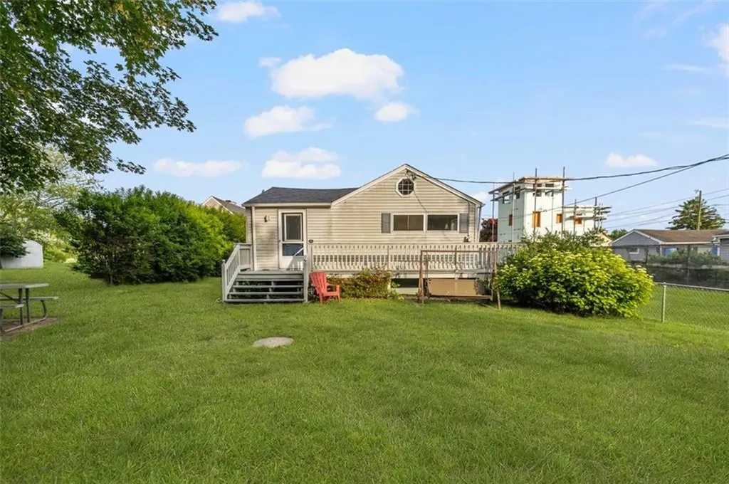 56 Grace Street Tiverton RI 02878