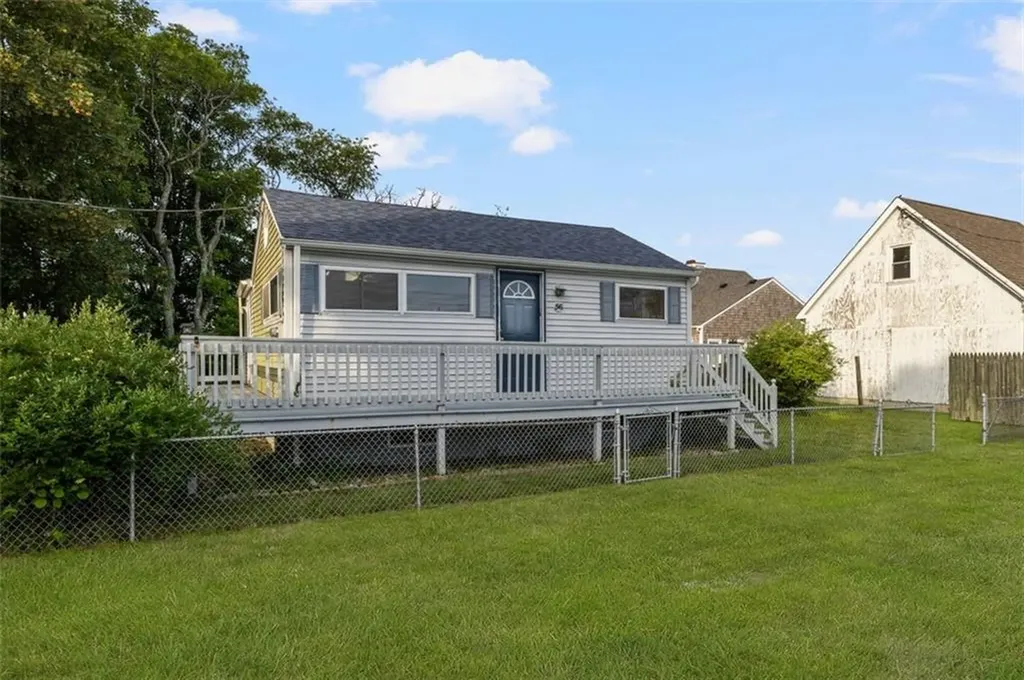 56 Grace Street Tiverton RI 02878
