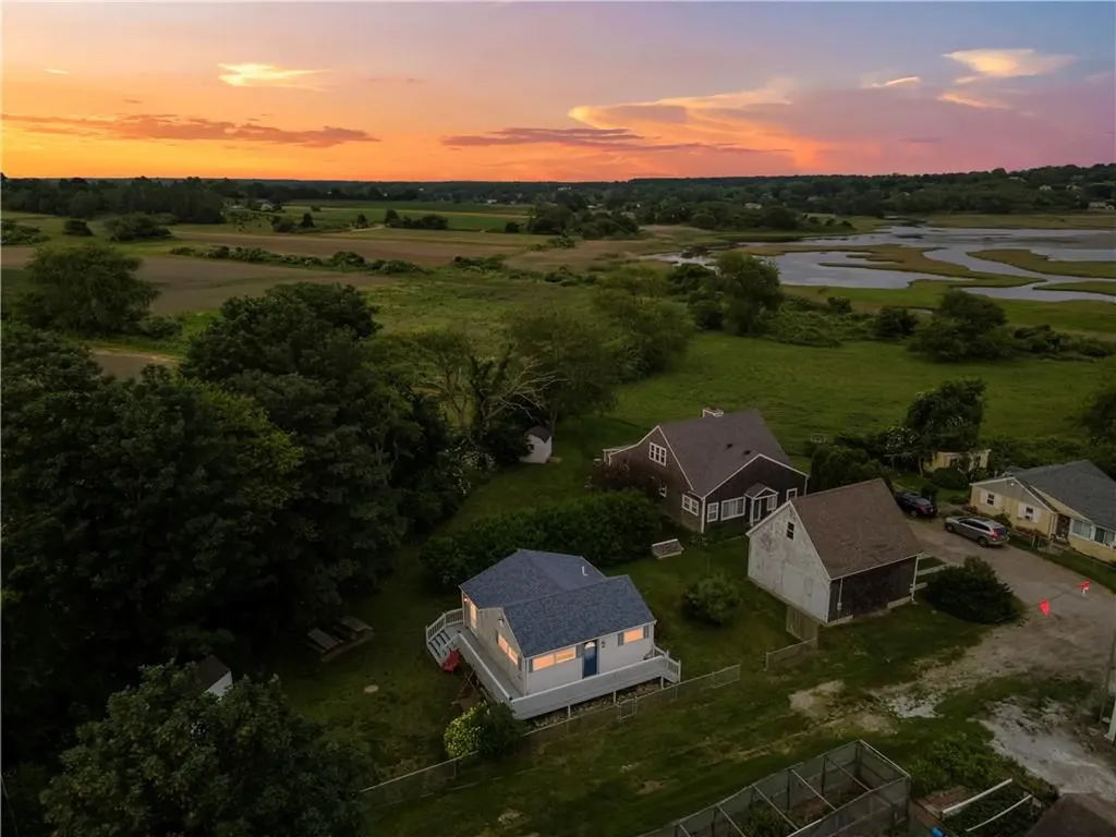 56 Grace Street Tiverton RI 02878