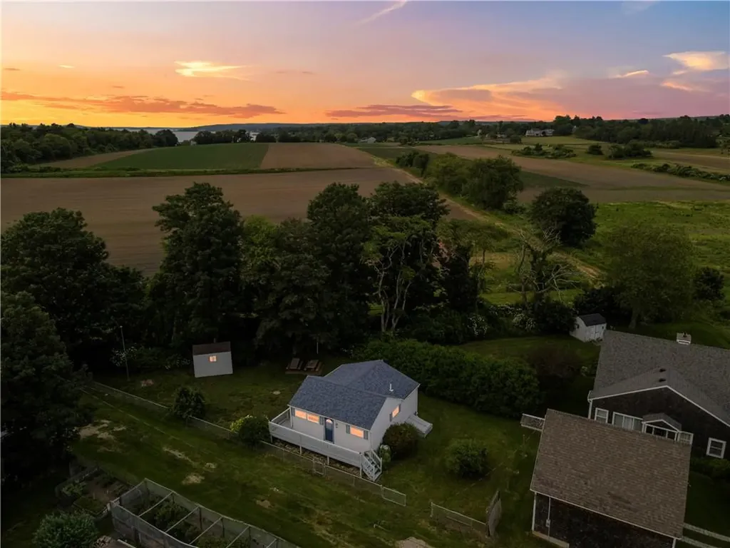 56 Grace Street Tiverton RI 02878