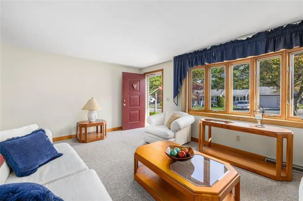 133 Warren Avenue Tiverton RI 02878