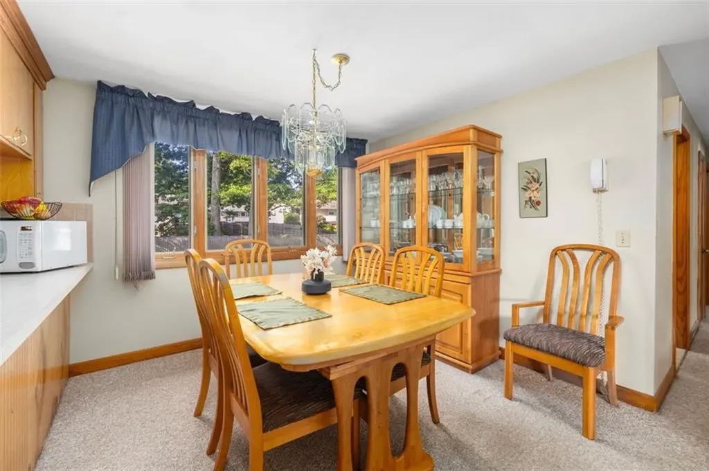 133 Warren Avenue Tiverton RI 02878