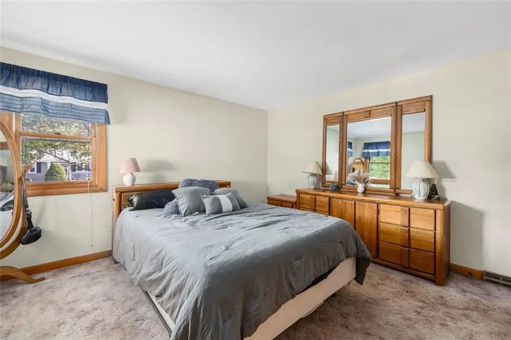 133 Warren Avenue Tiverton RI 02878