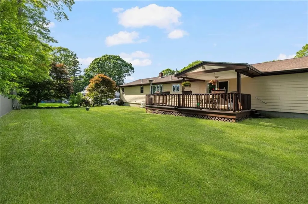 133 Warren Avenue Tiverton RI 02878