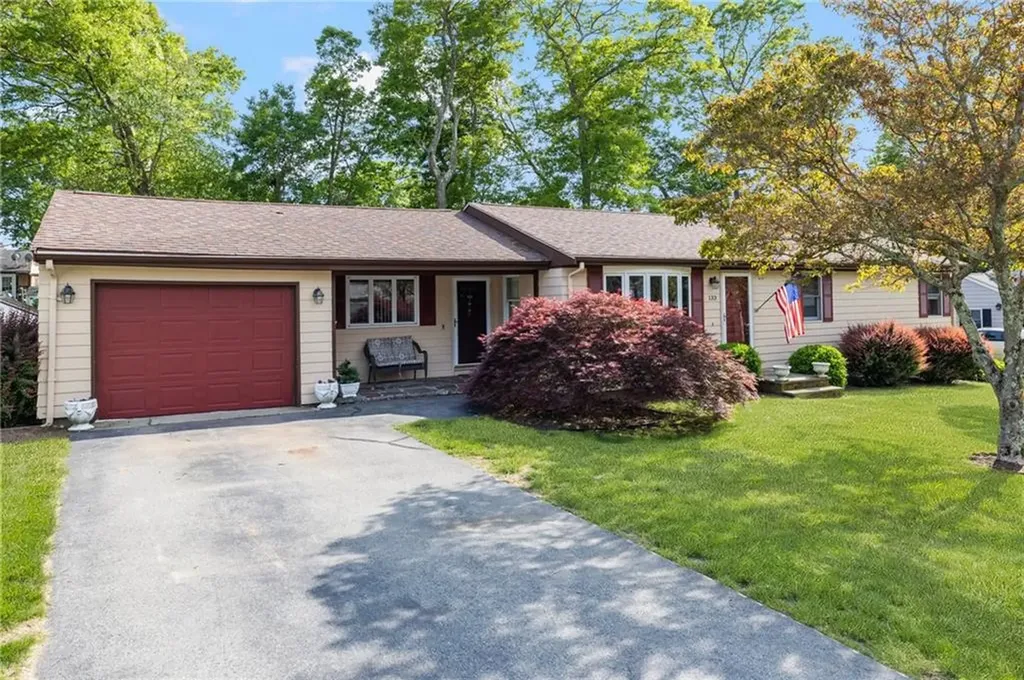 133 Warren Avenue Tiverton RI 02878