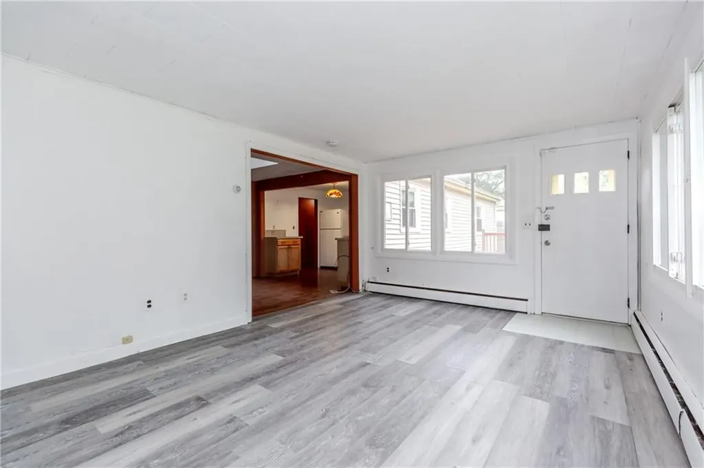 52 Capron Farm Drive Warwick RI 02886