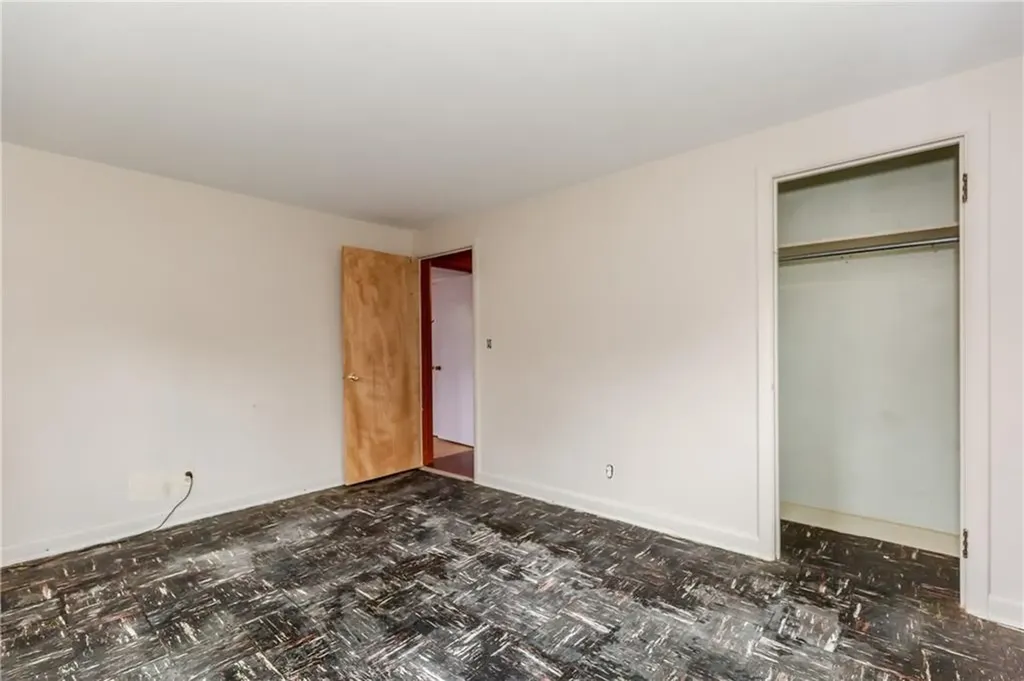 52 Capron Farm Drive Warwick RI 02886