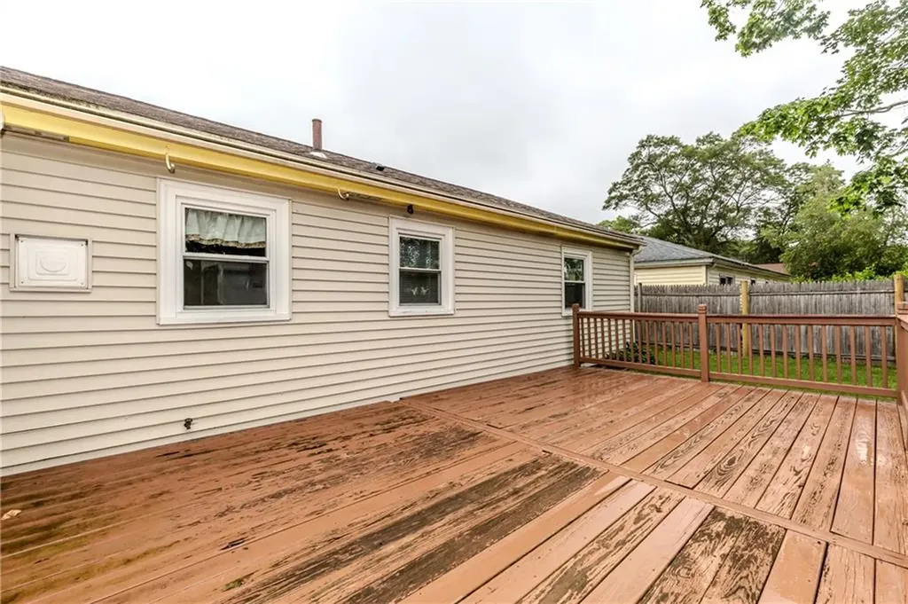 52 Capron Farm Drive Warwick RI 02886